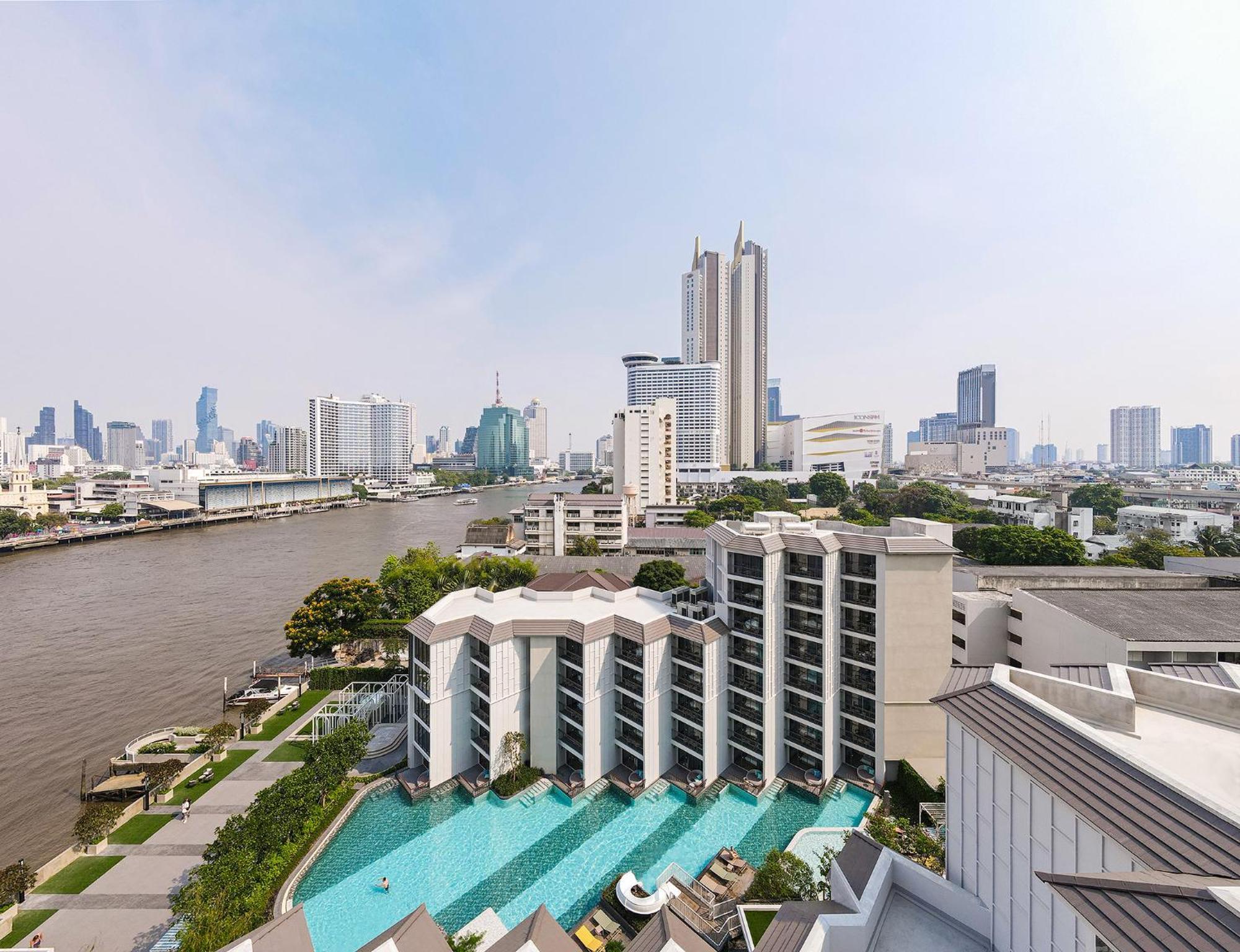 The Quarter Chaophraya By Uhg Hotel Bangkok Exterior photo